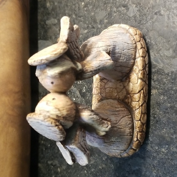 Vintage 1978 Newell's Mold "Kissing Angels" - Picture 5 of 8